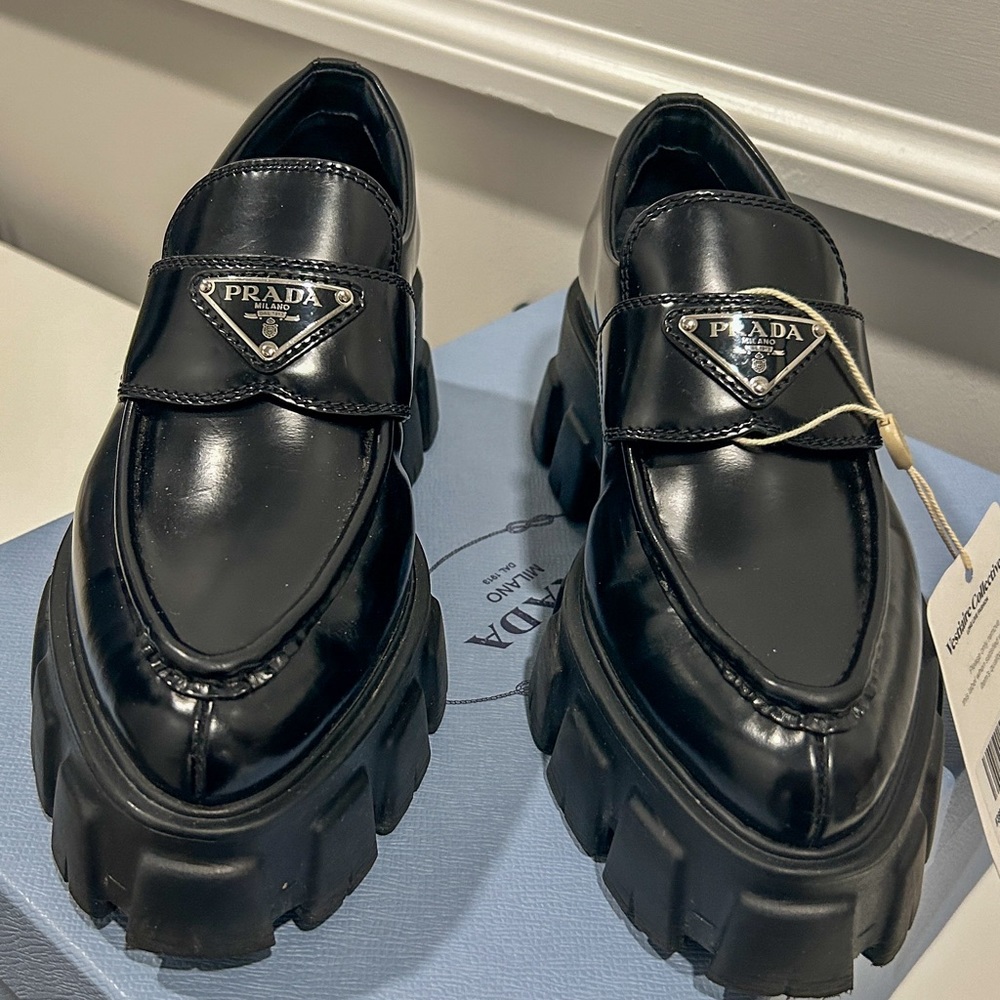 Prada Monolith Loafer Pointy Toe Size 37